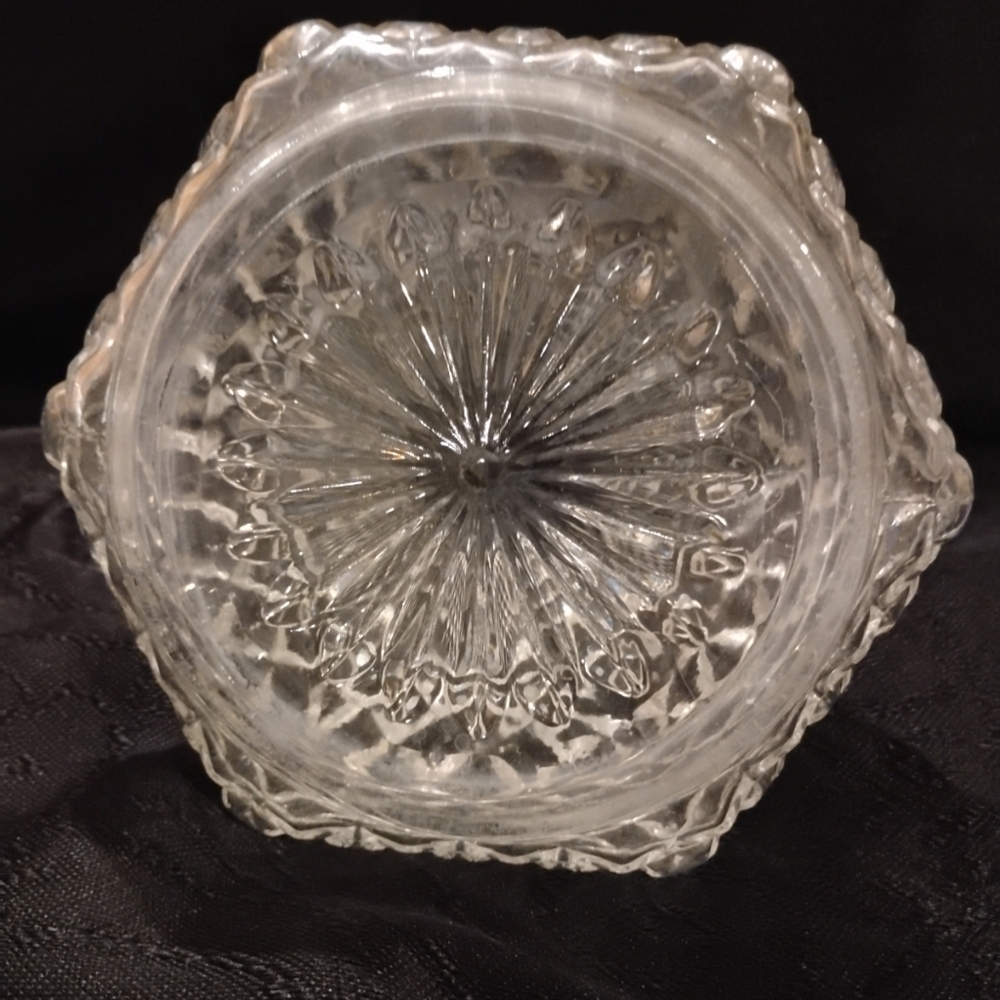 Vintage Bundle Of 4 Glass/Crystal/ Glass Empty Decanters With Matching Stoppers! - Picture 14 of 16